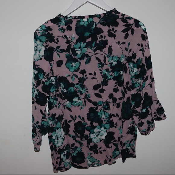 J.jill | floral keyhole tie front top - Picture 4 of 4